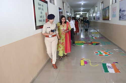 Rastriya ekta diwas (National Unity Day) was Celebrated
											by RKDF University, Bhopal on 31st Oct. 2022 in Collaboration with Bhopal
											Police Commissionerate. Chief Guest on this occasion was ACP Richa Jain.